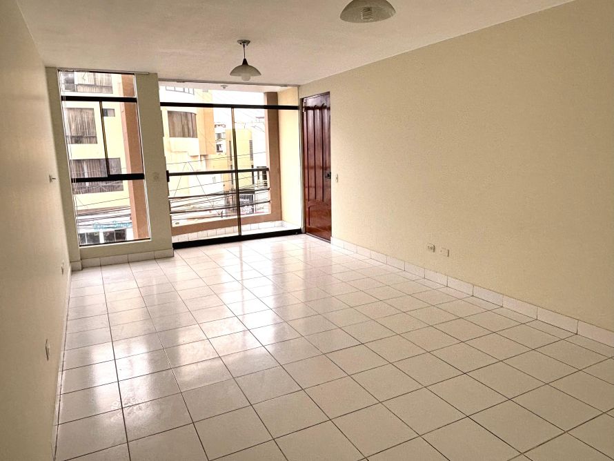 Alquiler de Departamento en la Av. Los Ángeles
