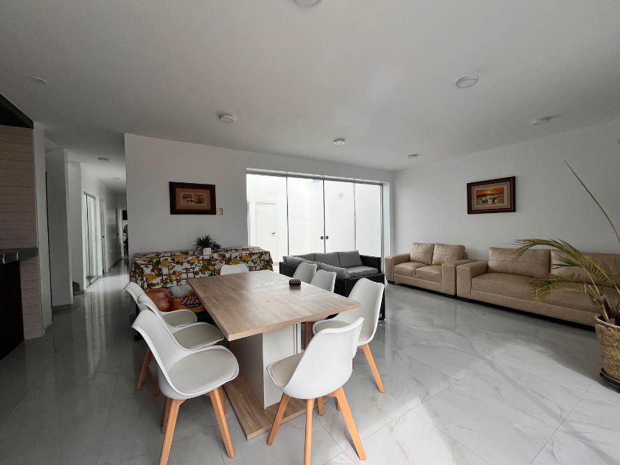 Casa de Playa en Condominio Zerkana