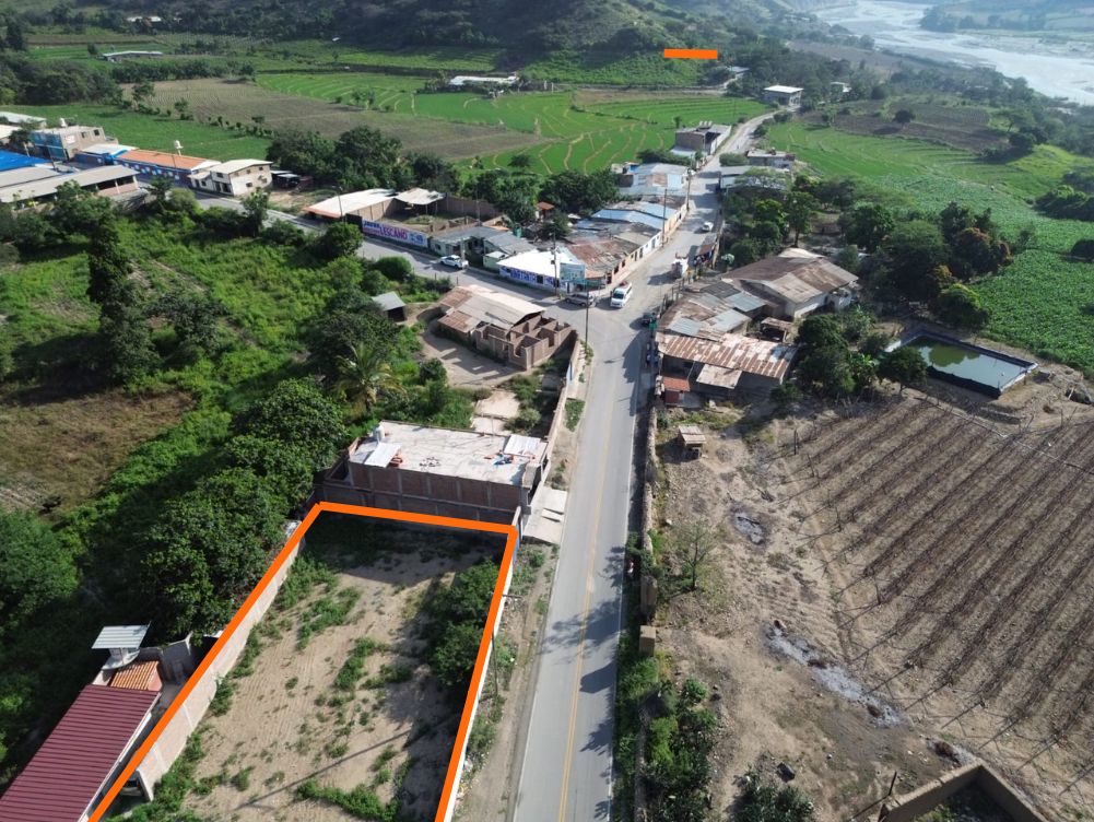 Terreno Productivo con Casa de Campo