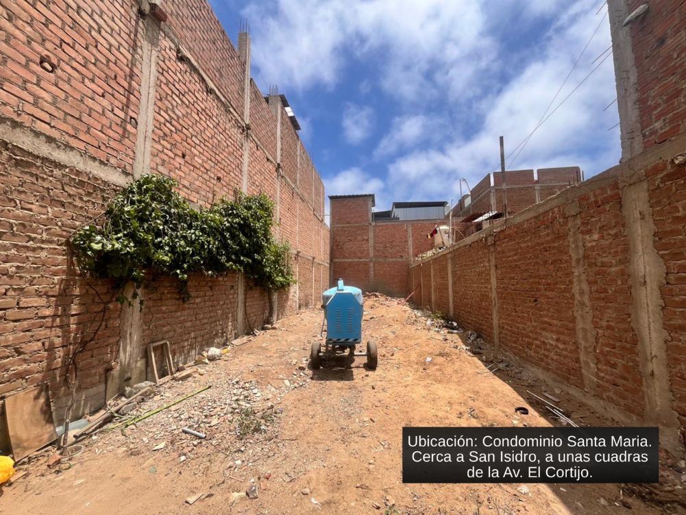 Terreno en Condominio Santa María a pasos de la Av.Cortijo