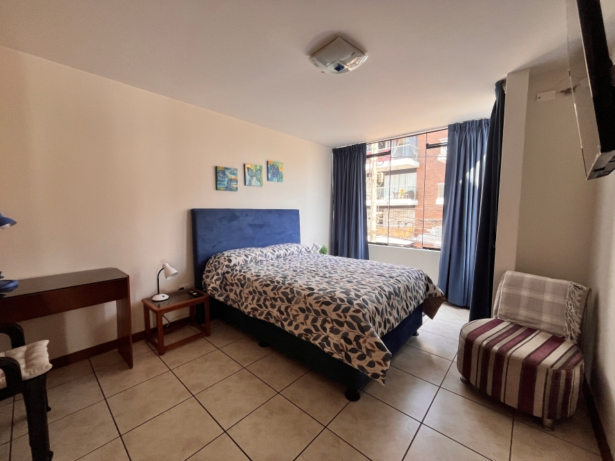 Local en la Urbanización El Golf